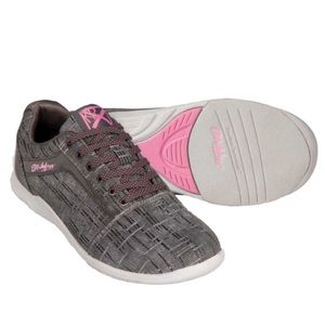 KR Strikeforce Shoes.